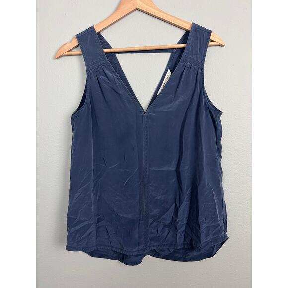 Trina Turk‎ Women's M Blouse Top 100% Silk V-Neck Strappy Back Tank Minimalist - Picture 9 of 9